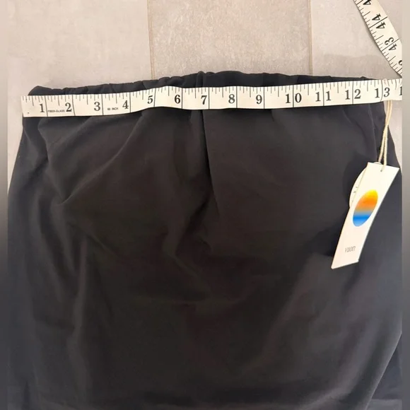 NWT Vuori Villa Tube Top Black Size XS - Picture 6 of 6